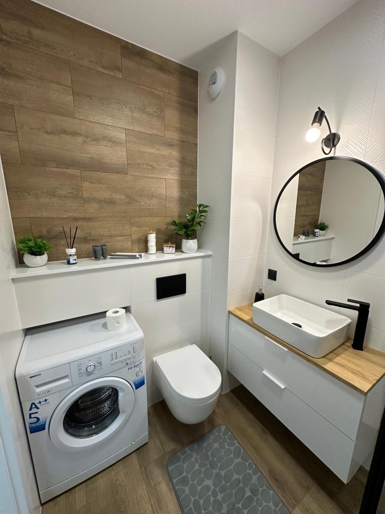 Skytravel 26 Apartament Pileckiego Nowy Dwor Mazowiecki Airport Modlin 24H Экстерьер фото
